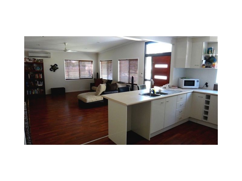 5 Turner Avenue, Bucasia QLD 4750