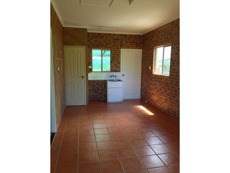 918 Grasstree Beach Road, Grasstree Beach QLD 4740