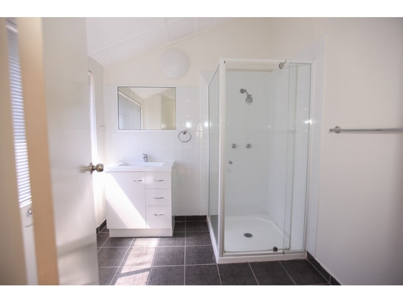 6 Symons Street, South Mackay QLD 4740