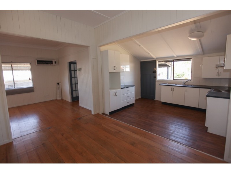6 Symons Street, South Mackay QLD 4740