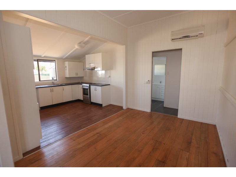 6 Symons Street, South Mackay QLD 4740