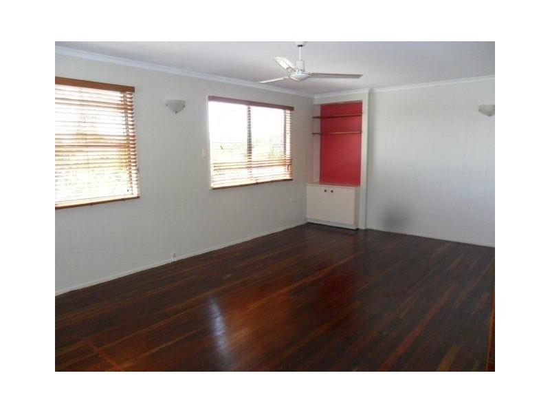11 Alexander Crt, Rural View QLD 4740