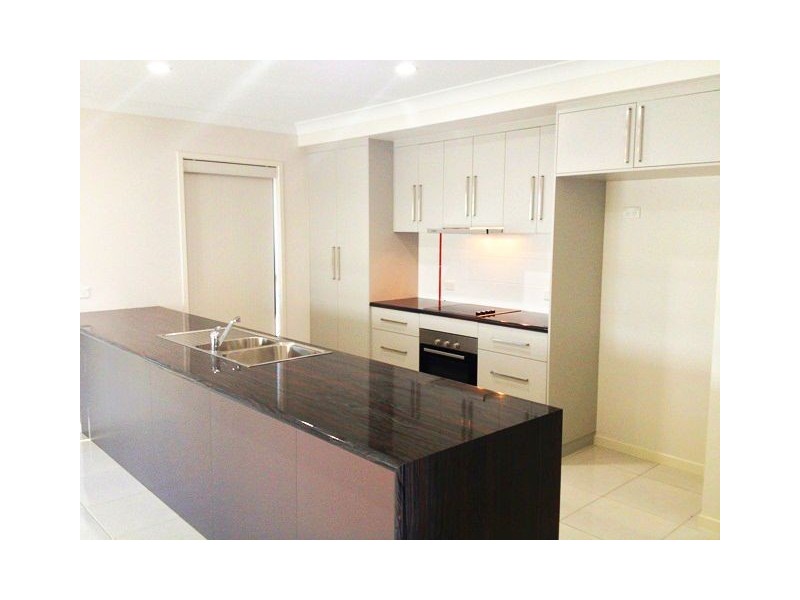 1 Drury Street, Ooralea QLD 4740