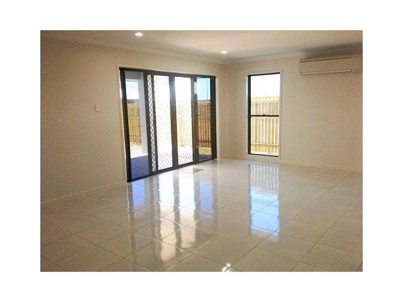 1 Drury Street, Ooralea QLD 4740