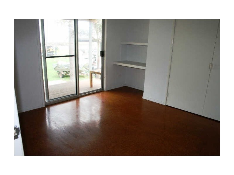 17 McCarthy St, Hay Point QLD 4740