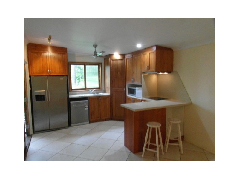 28 Downie Avenue, Bucasia QLD 4750