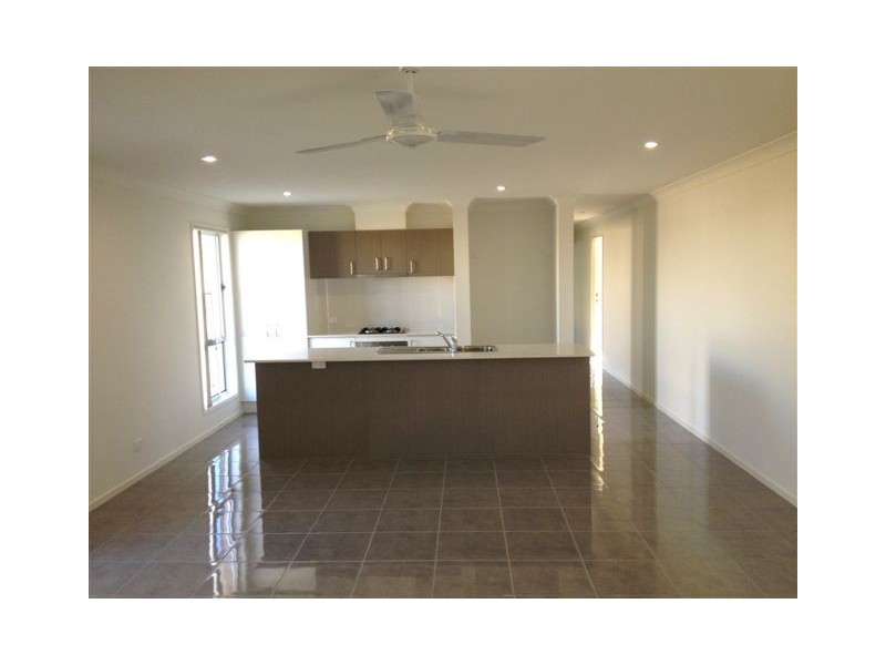 9 Lyam Place, Eimeo QLD 4740