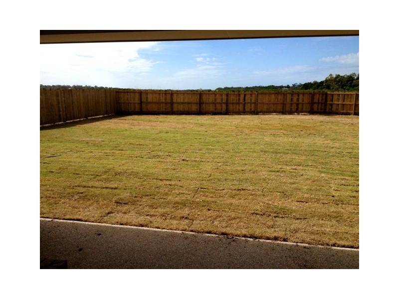 9 Lyam Place, Eimeo QLD 4740