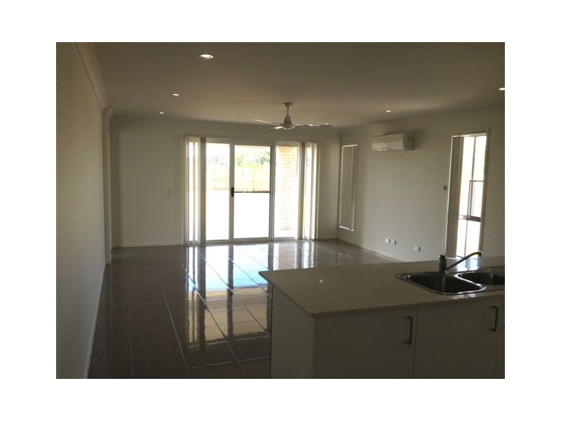 9 Lyam Place, Eimeo QLD 4740