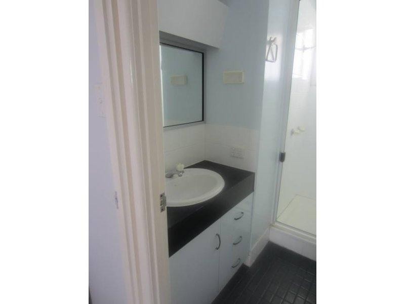 8/7-9 Bridge Road, East Mackay QLD 4740