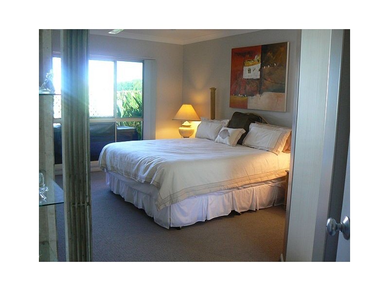 18 Portside Place, Shoal Point QLD 4750