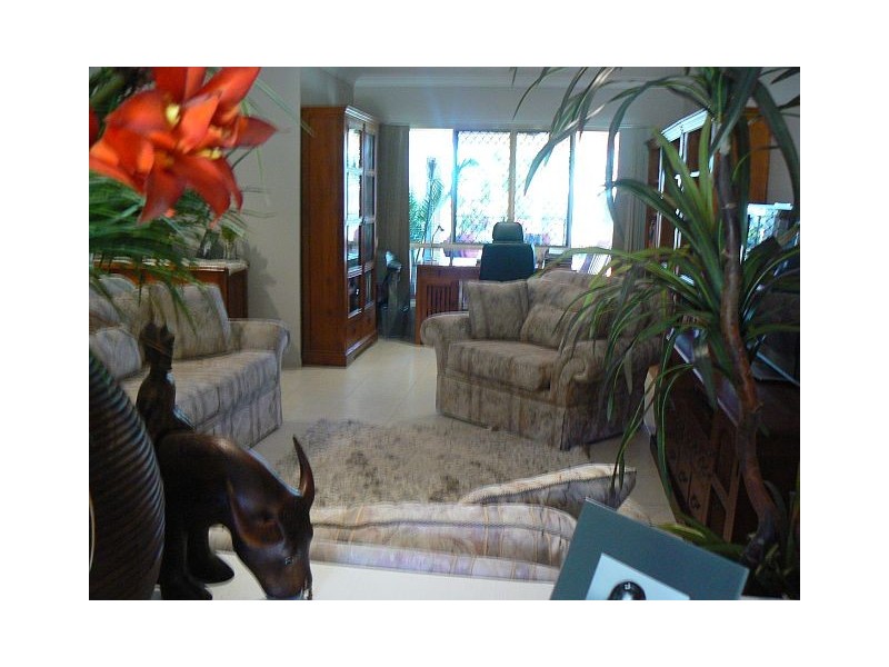18 Portside Place, Shoal Point QLD 4750
