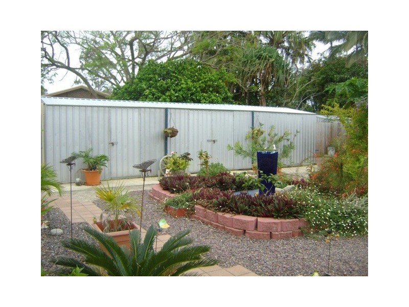 20 Christensen Street, Bucasia QLD 4750