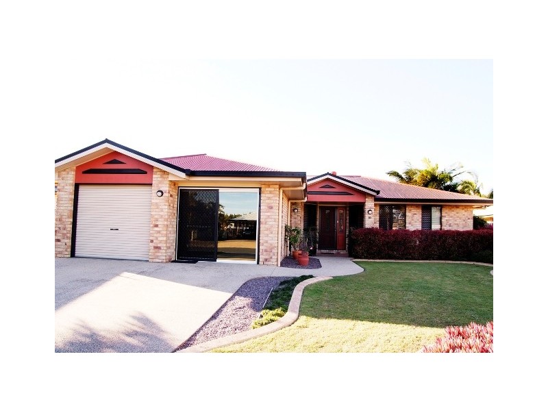 10 Vassallo Drive, Glenella QLD 4740