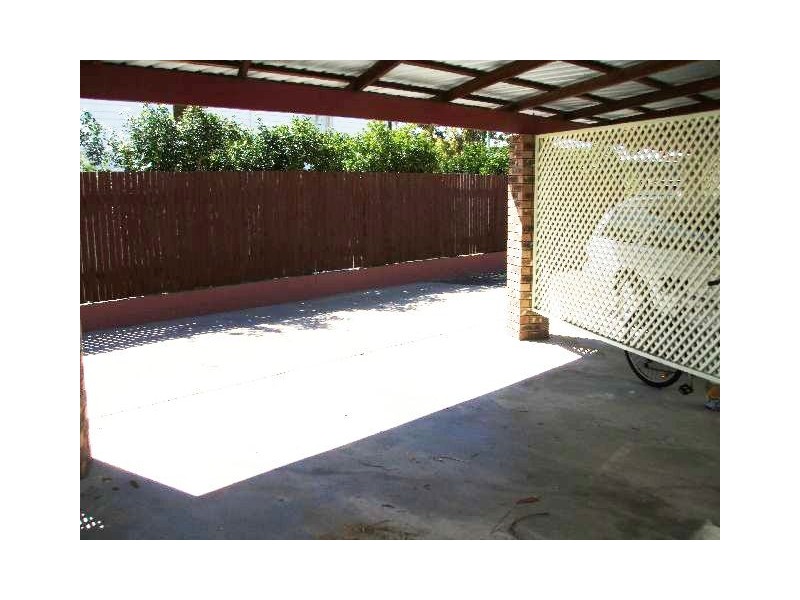 2/6 Wentford Street, Mackay QLD 4740