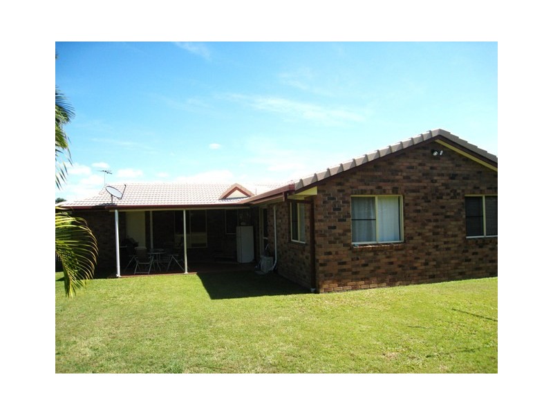 92 Slater Avenue, Blacks Beach QLD 4740
