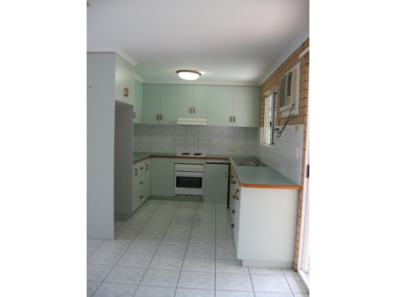 14 Woodlands Drive, Eimeo QLD 4740
