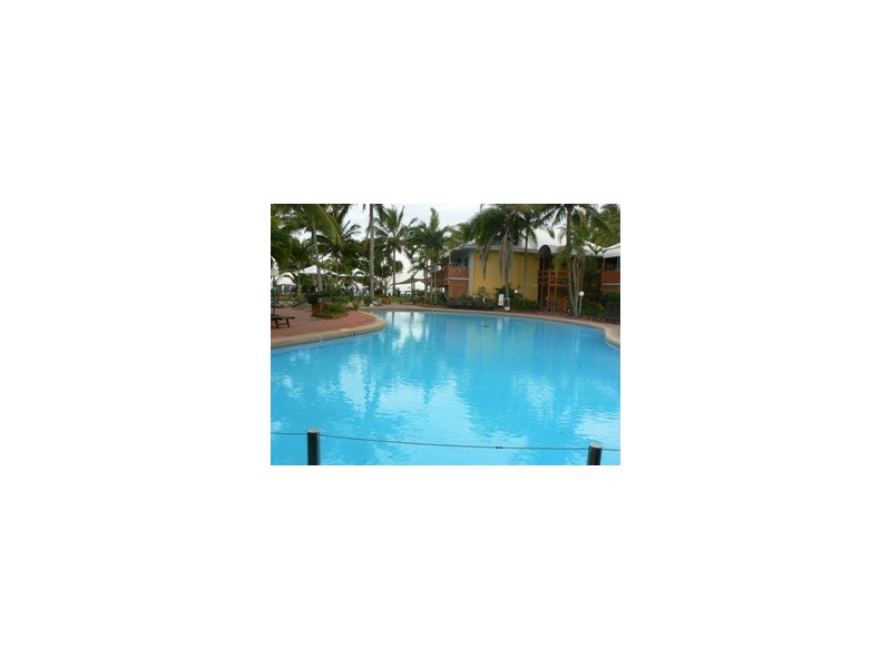 6 Beach Road, Dolphin Heads QLD 4740