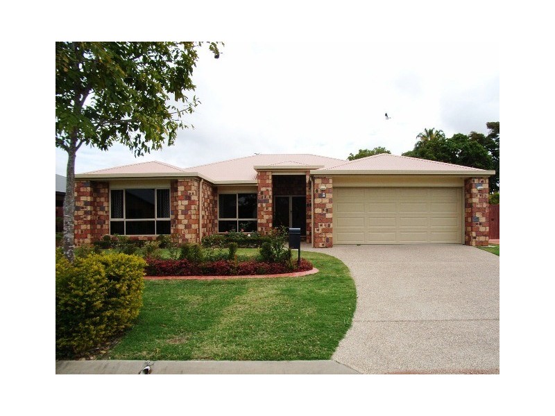 7 Hossack Court, Glenella QLD 4740