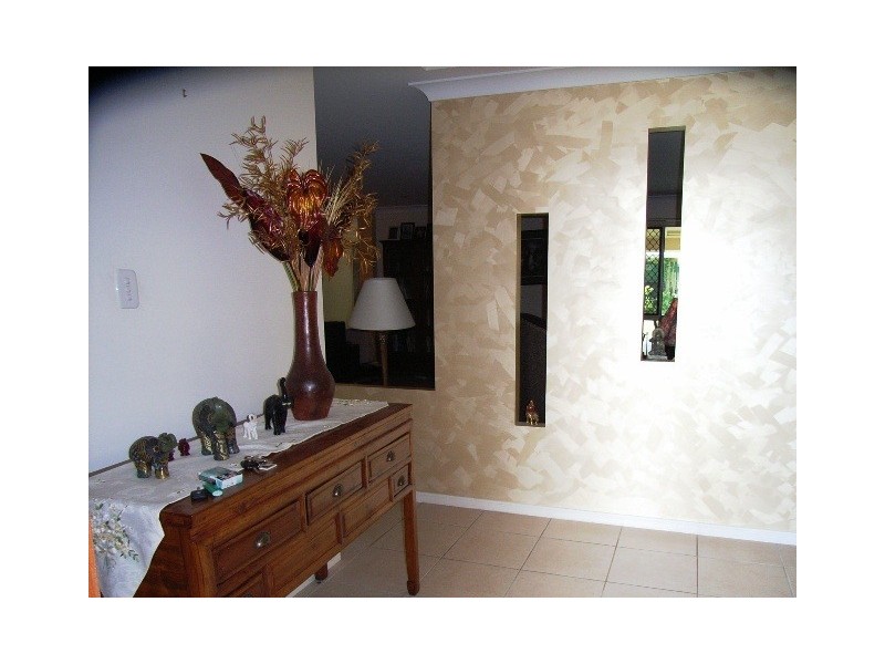 7 Hossack Court, Glenella QLD 4740