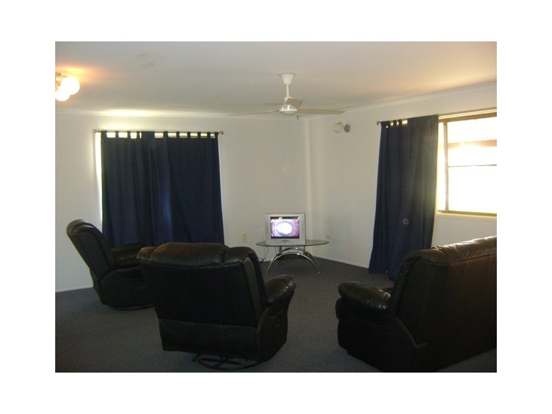 82 Beaconsfield Road, Beaconsfield QLD 4740