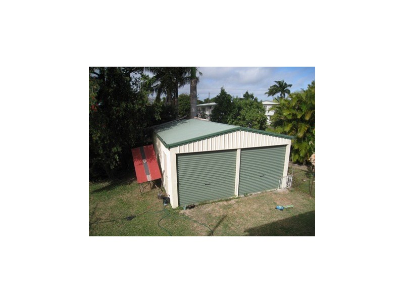 16 Leahy Street, Beaconsfield QLD 4740