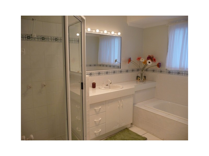 28 Riverleigh Drive, North Mackay QLD 4740