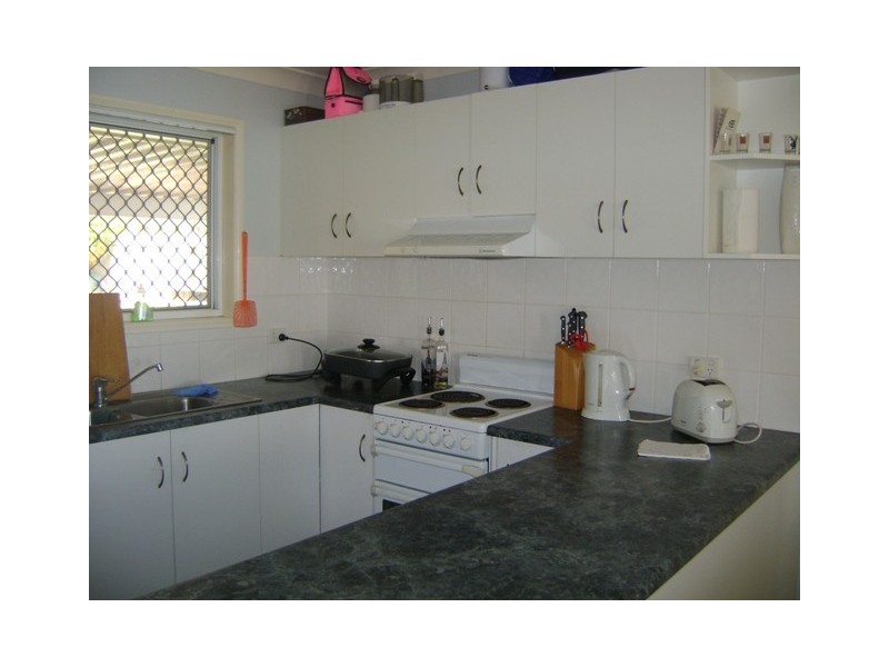 2 Thomas Mitchell Ct, Rural View QLD 4740