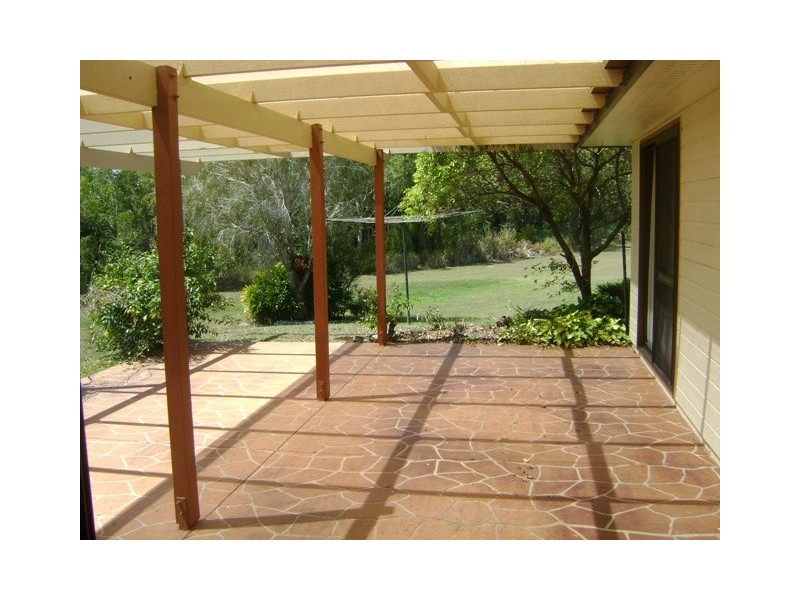 13 Leticia St, Bucasia QLD 4750