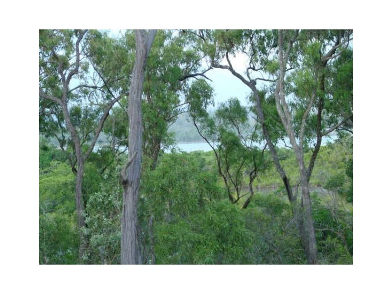 9 Blue Beach Boulevard, Haliday Bay QLD 4740