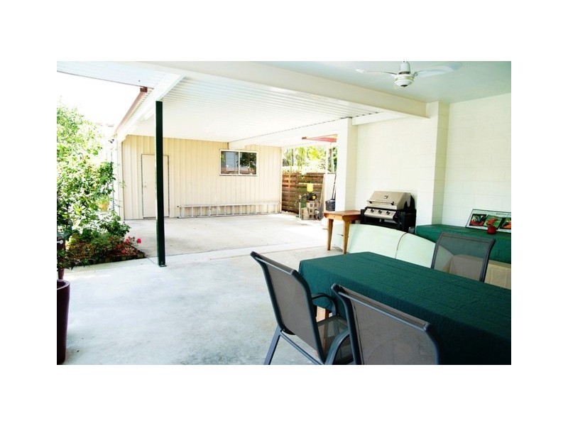 38 Binnington Esp, East Mackay QLD 4740