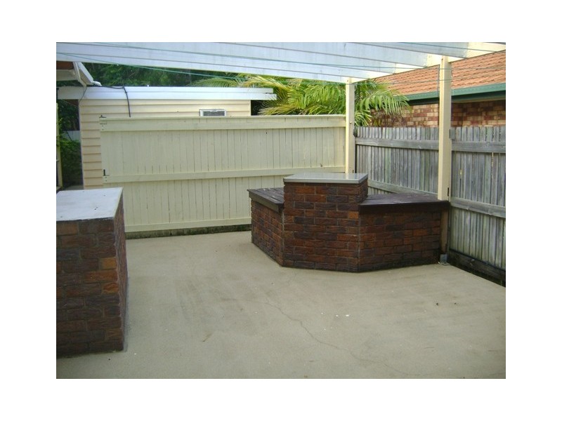 90 Andergrove Rd, Andergrove QLD 4740