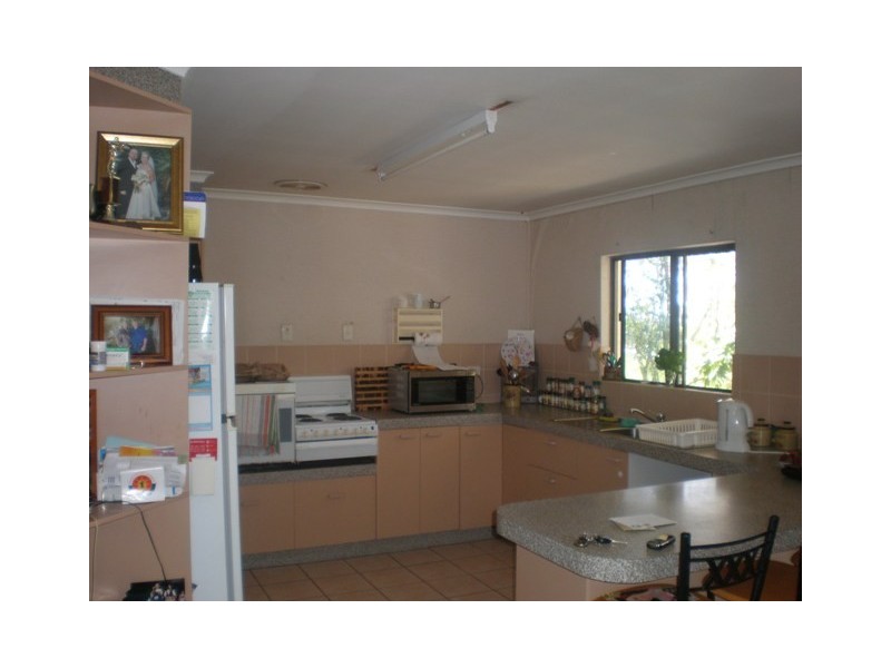 12  Adair Ct, Rural View QLD 4740