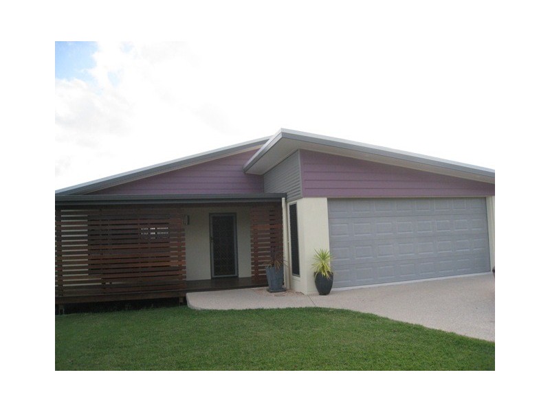 5 Stephanie Court, Glenella QLD 4740