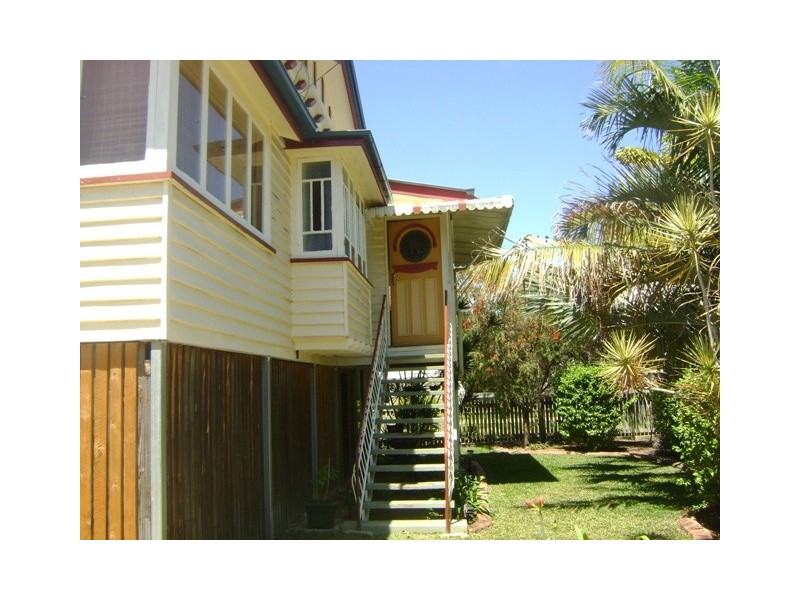 17 English Street, South Mackay QLD 4740
