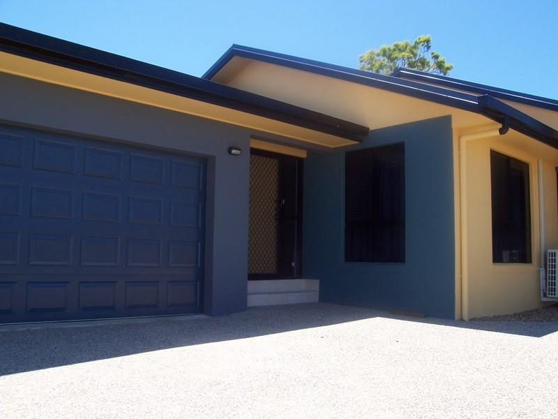 32 Mulcahy Crescent, Eimeo QLD 4740