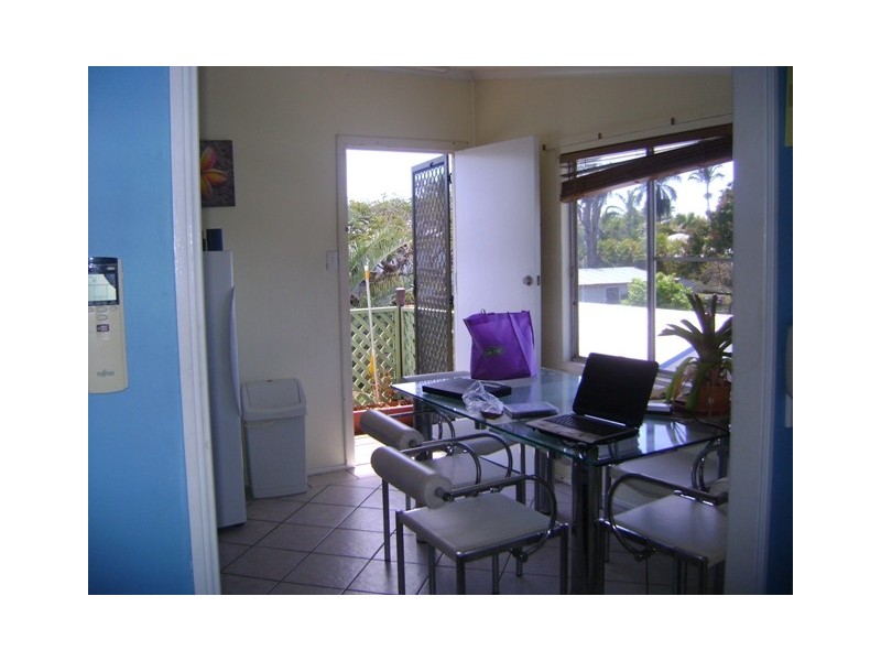 8 Edward Street, South Mackay QLD 4740