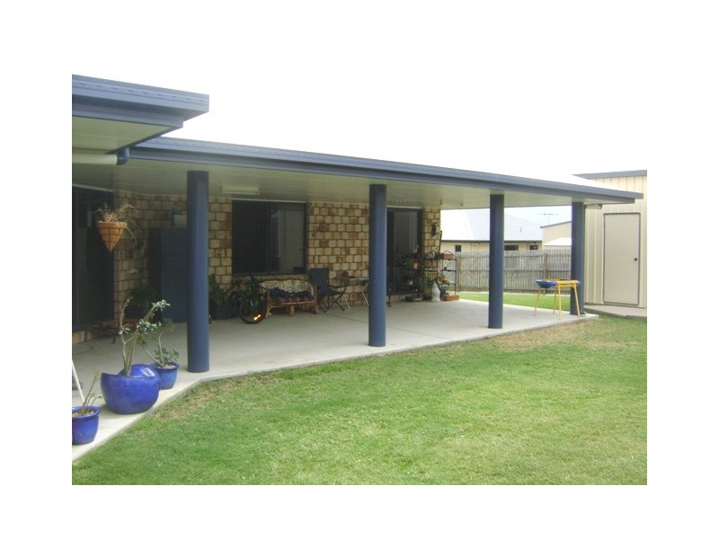 8 Salmon Court, Andergrove QLD 4740
