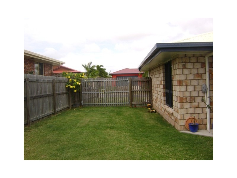 8 Salmon Court, Andergrove QLD 4740