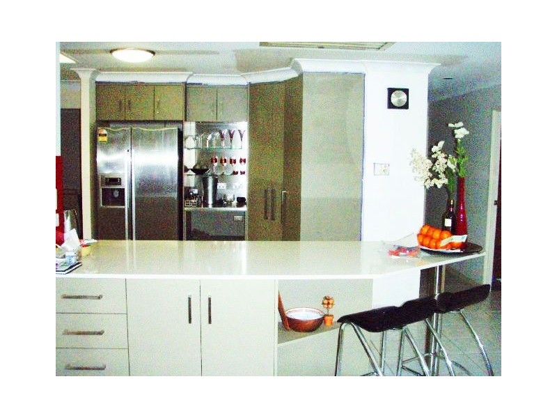 11 Phillip Street, Mount Pleasant QLD 4740