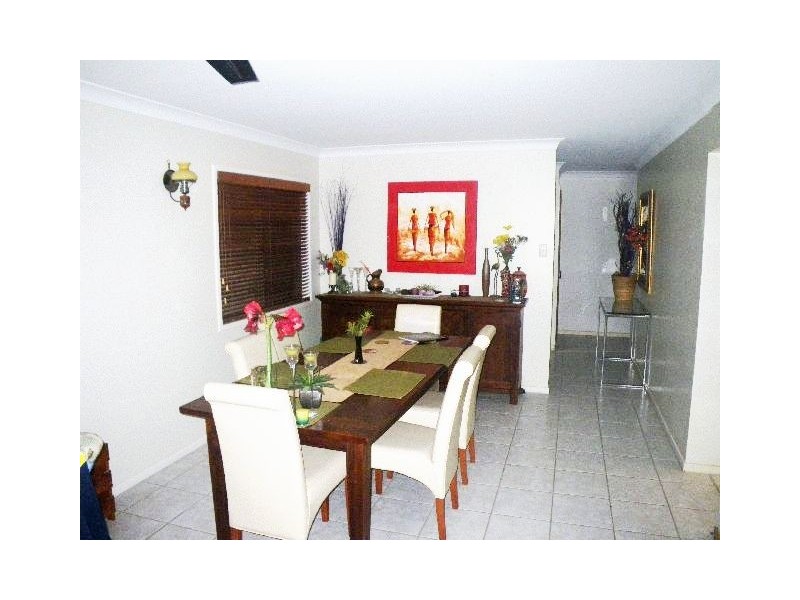 11 Phillip Street, Mount Pleasant QLD 4740