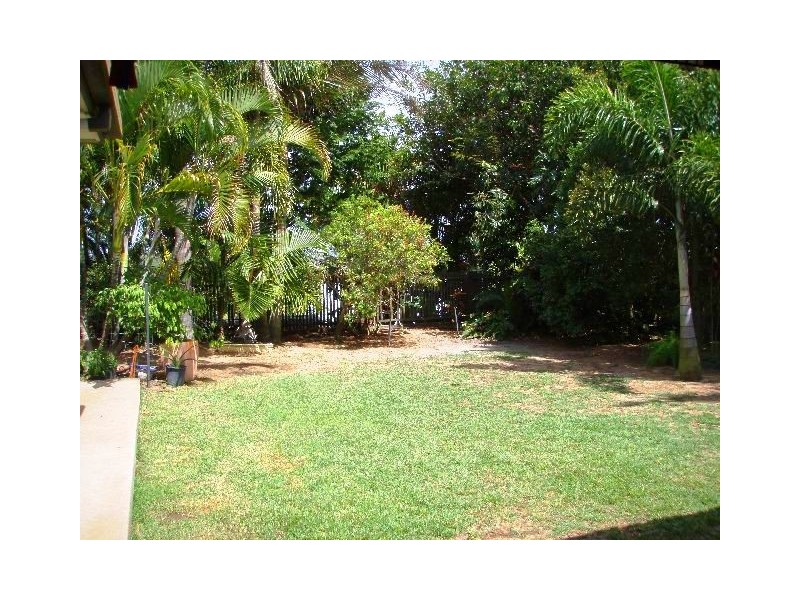 11 Phillip Street, Mount Pleasant QLD 4740