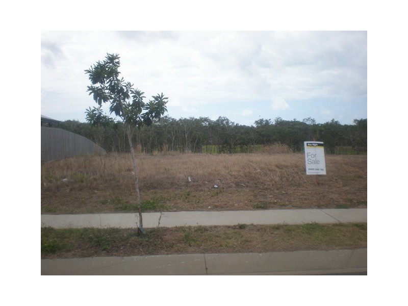 10 Townsend Street, Bucasia QLD 4750