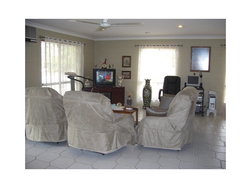 16 Pardoe Street, Bucasia QLD 4750