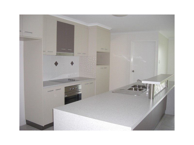 37 Debbie Sue Drive, Mount Pleasant QLD 4740