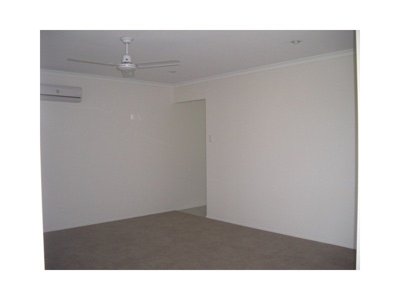 37 Debbie Sue Drive, Mount Pleasant QLD 4740