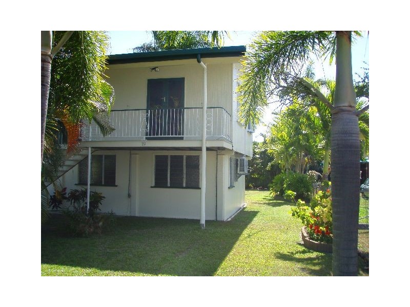 19 Robinson Street, North Mackay QLD 4740