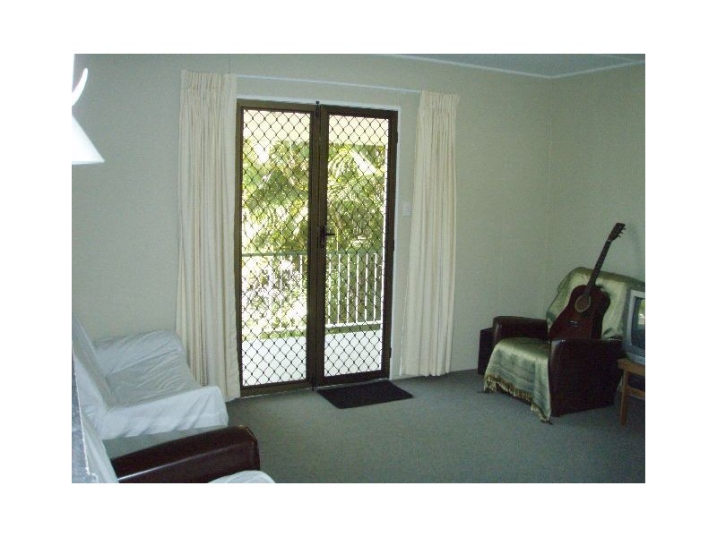 19 Robinson Street, North Mackay QLD 4740