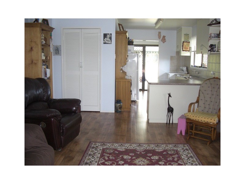 Unit 2 /11 Stuart Street, Mount Pleasant QLD 4740