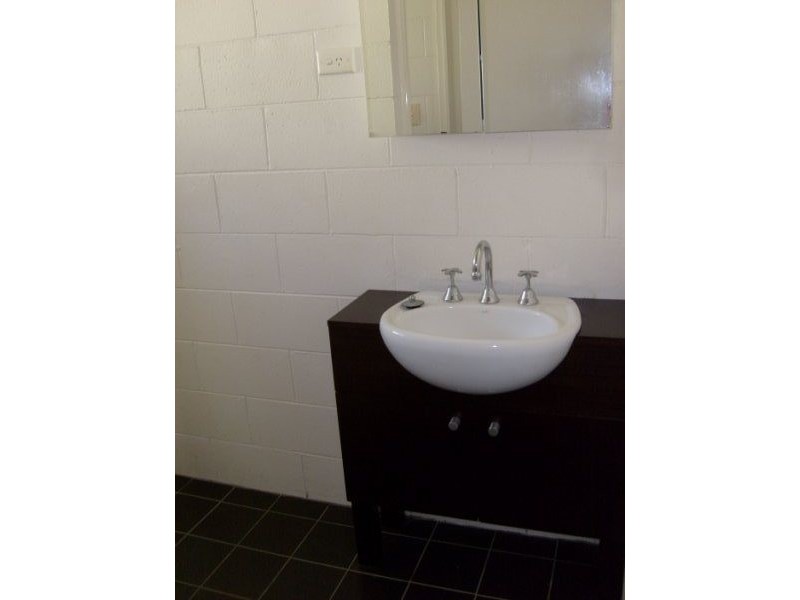 6, 16-18 Dolby Court, North Mackay QLD 4740